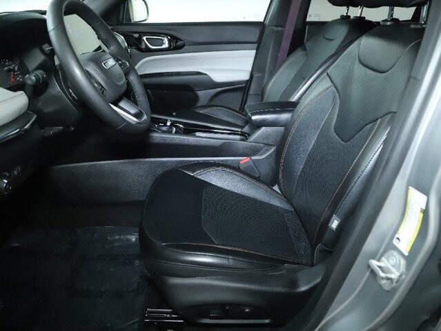 2023 Jeep Compass in Bedford, OH 44146 - 18104066 18