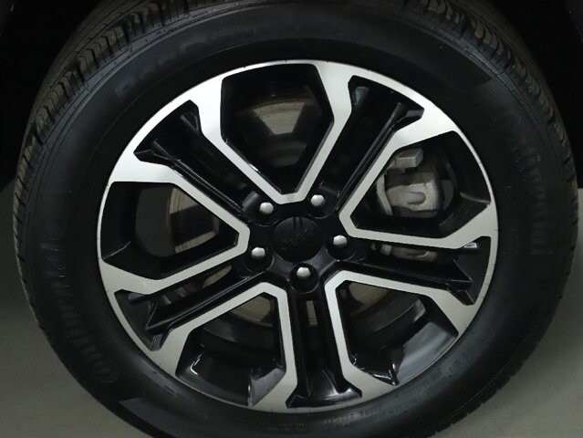 2023 Jeep Compass in Bedford, OH 44146 - 18104066 10