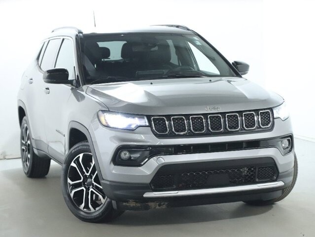 2023 Jeep Compass in Bedford, OH 44146 - 18104066 2