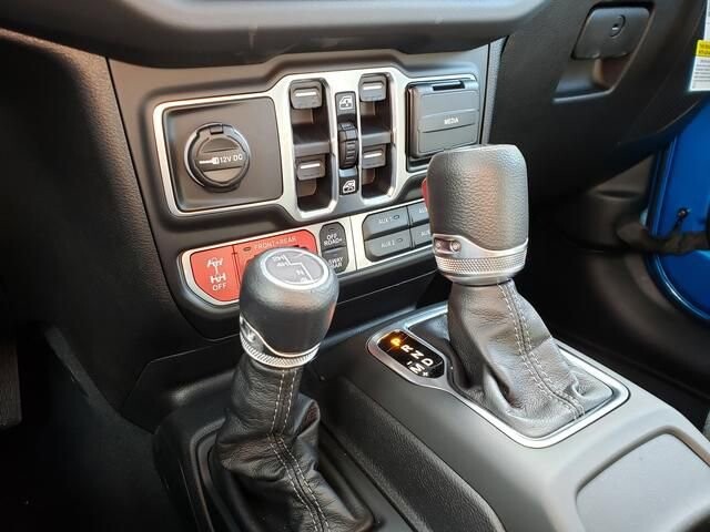 2026 Jeep Wrangler in Bedford, OH 44146 - 18104068 11