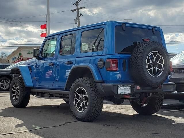 2026 Jeep Wrangler in Bedford, OH 44146 - 18104068 3
