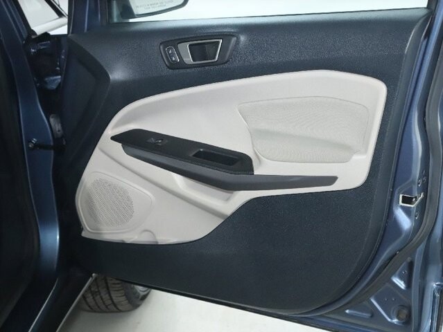 2022 Ford EcoSport in Bedford, OH 44146 - 18104070 32