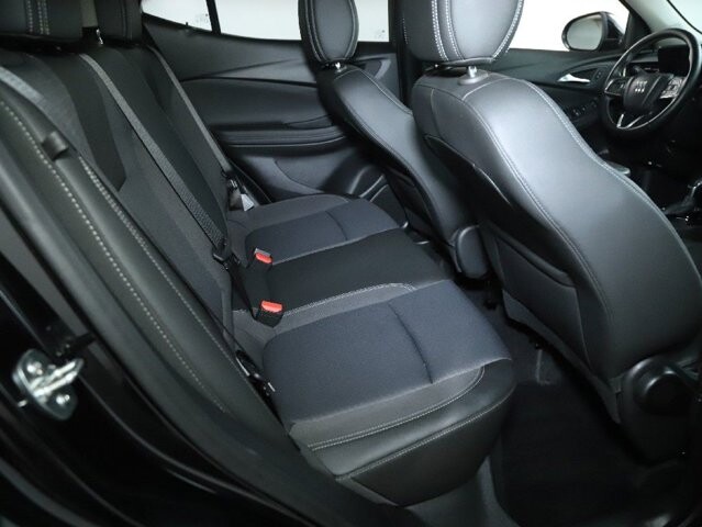 2025 Buick Encore GX in Bedford, OH 44146 - 18104071 32