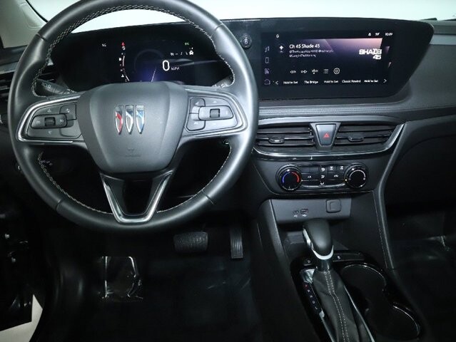 2025 Buick Encore GX in Bedford, OH 44146 - 18104071 28