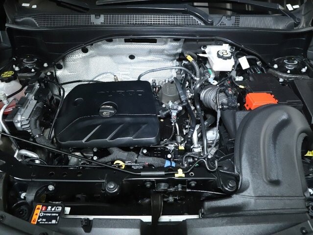 2025 Buick Encore GX in Bedford, OH 44146 - 18104071 35