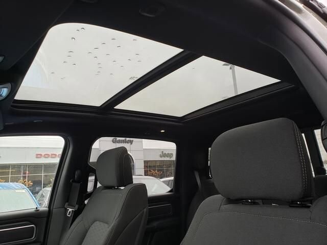 2026 RAM 1500 in Bedford, OH 44146 - 18104072 7