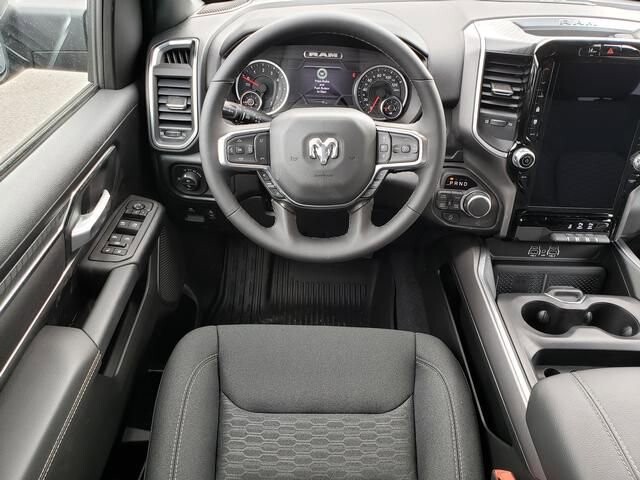 2025 RAM 1500 in Bedford, OH 44146 - 18104074 9
