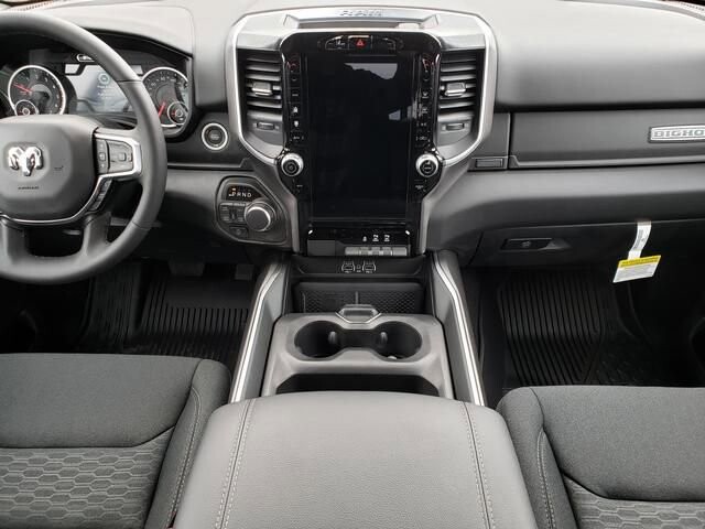 2025 RAM 1500 in Bedford, OH 44146 - 18104074 8