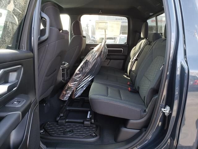 2026 RAM 1500 in Bedford, OH 44146 - 18104075 8