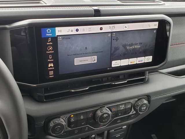 2026 Jeep Wrangler in Bedford, OH 44146 - 18104078 10