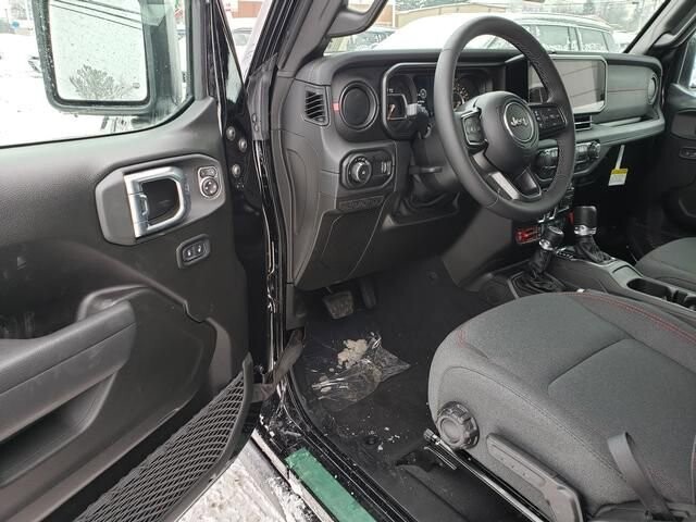 2026 Jeep Wrangler in Bedford, OH 44146 - 18104078 6