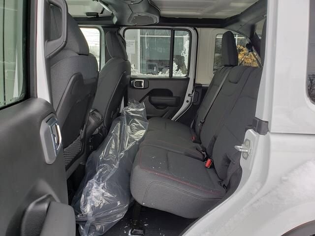 2026 Jeep Wrangler in Bedford, OH 44146 - 18104079 7