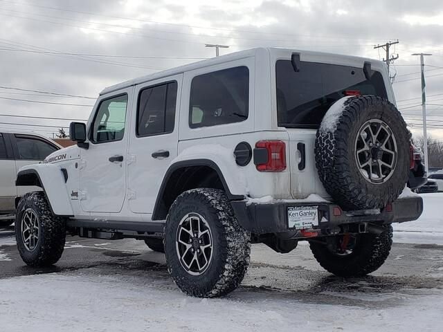 2026 Jeep Wrangler in Bedford, OH 44146 - 18104079 3