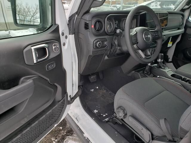 2026 Jeep Wrangler in Bedford, OH 44146 - 18104079 6