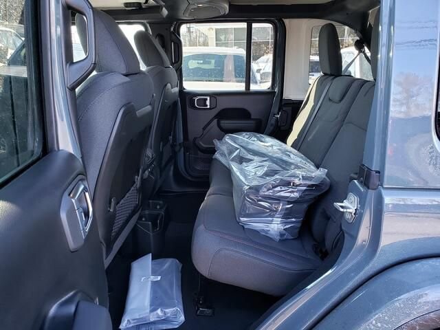 2026 Jeep Wrangler in Bedford, OH 44146 - 18104081 7