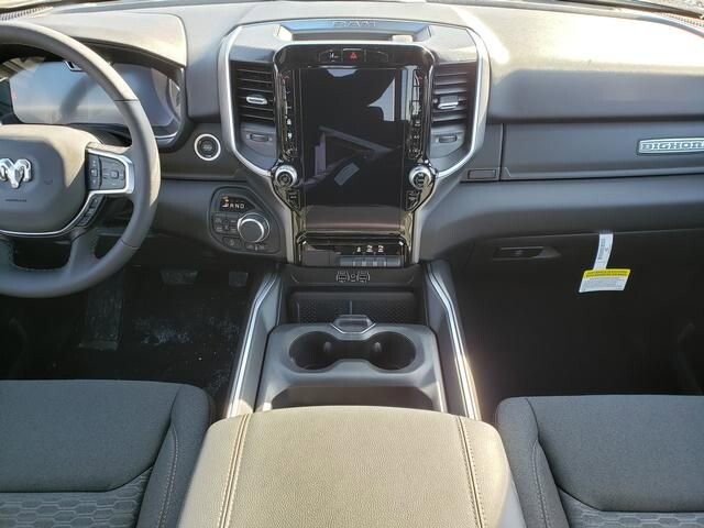 2026 RAM 1500 in Bedford, OH 44146 - 18104086 8