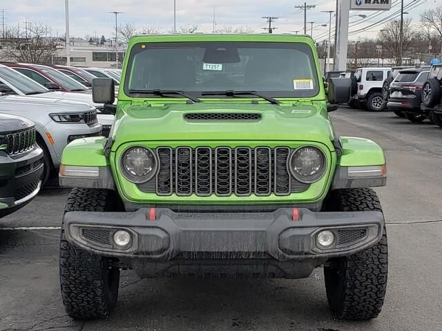 2026 Jeep Wrangler in Bedford, OH 44146 - 18104087 5