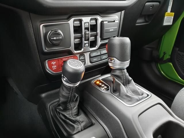 2026 Jeep Wrangler in Bedford, OH 44146 - 18104087 11