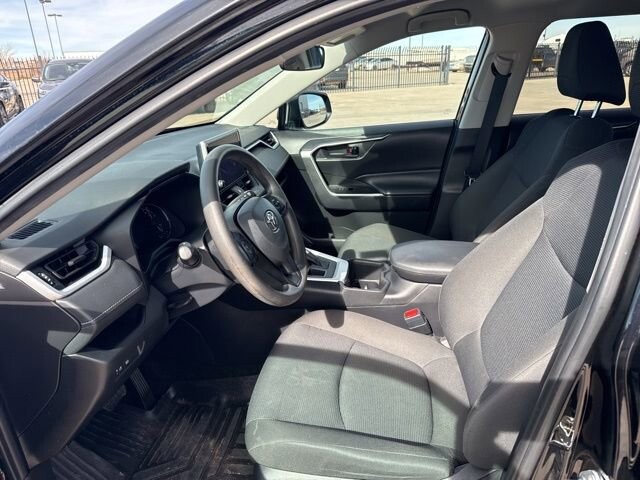 2024 Toyota RAV4 in Winslow, AZ 86046 - 18104091 21