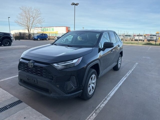 2024 Toyota RAV4 in Winslow, AZ 86046 - 18104091 32