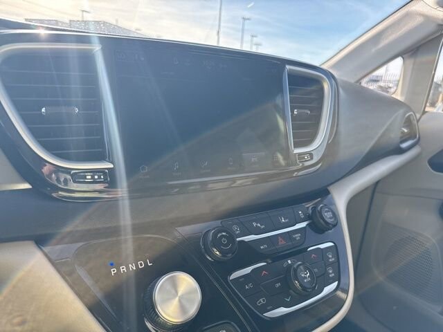 2024 Chrysler Pacifica in Winslow, AZ 86046 - 18104097 16