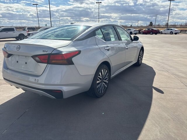 2023 Nissan Altima in Winslow, AZ 86046 - 18104103 11