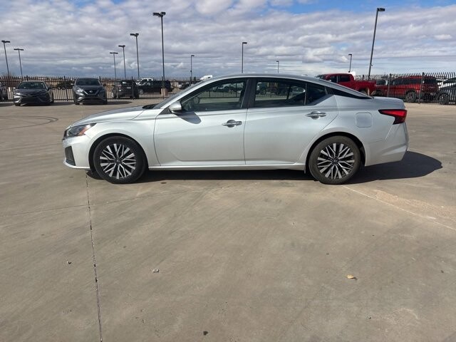 2023 Nissan Altima in Winslow, AZ 86046 - 18104103 9