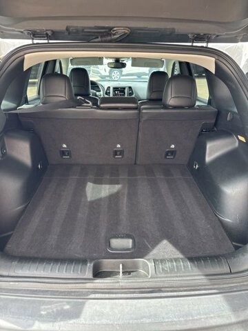 2023 Jeep Cherokee in Winslow, AZ 86046 - 18104110 12