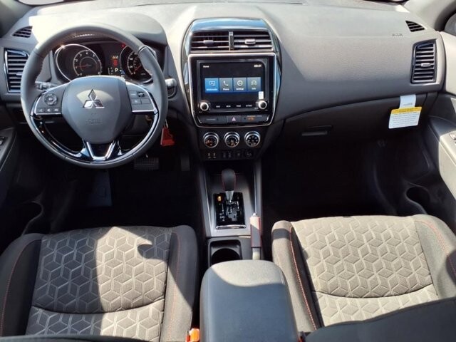 2025 Mitsubishi Outlander Sport in Winchester, VA 22602 - 18104132 10