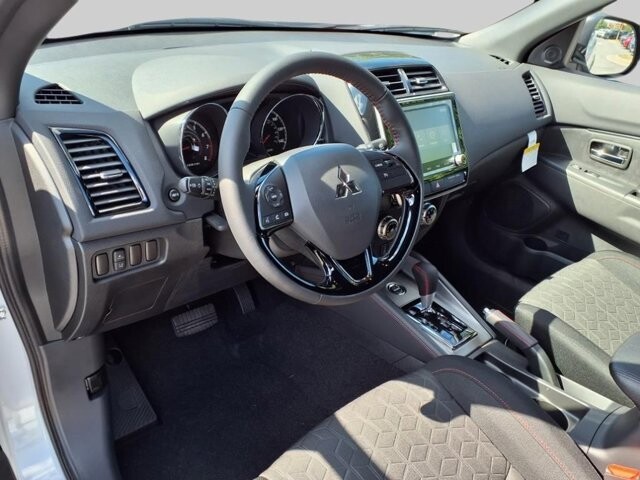 2025 Mitsubishi Outlander Sport in Winchester, VA 22602 - 18104132 15