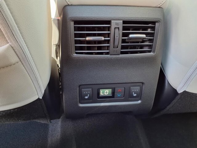 2025 Mitsubishi Outlander in Winchester, VA 22602 - 18104133 11