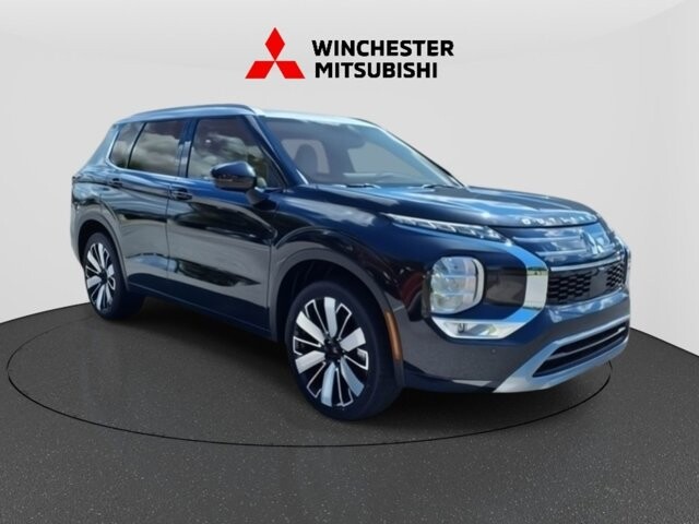 2025 Mitsubishi Outlander in Winchester, VA 22602 - 18104133 3