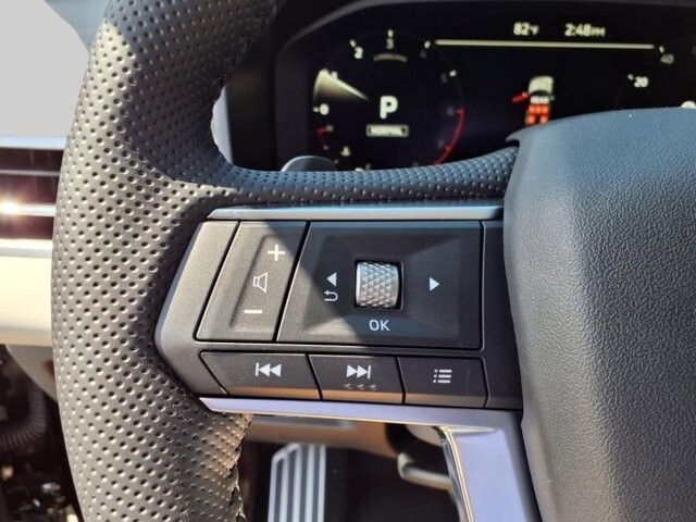 2025 Mitsubishi Outlander in Winchester, VA 22602 - 18104133 19