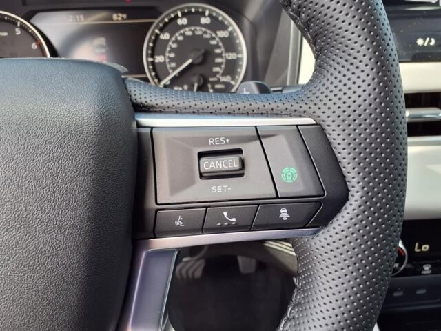 2025 Mitsubishi Outlander in Winchester, VA 22602 - 18104134 20