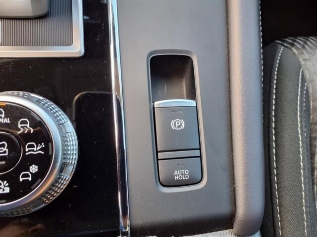 2025 Mitsubishi Outlander in Winchester, VA 22602 - 18104135 22