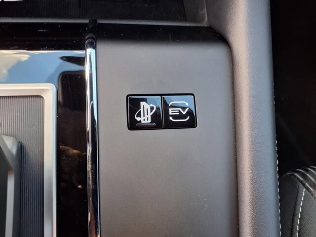 2025 Mitsubishi Outlander in Winchester, VA 22602 - 18104135 21