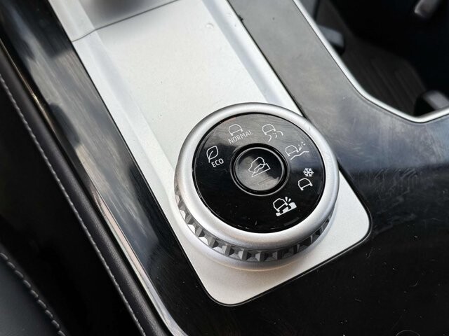 2025 Mitsubishi Outlander in Winchester, VA 22602 - 18104136 22