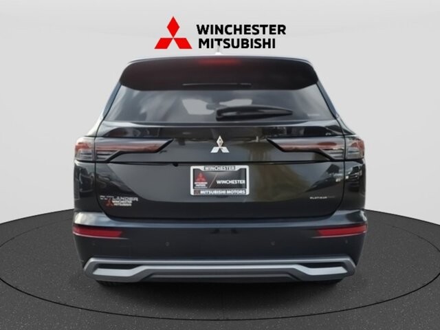 2025 Mitsubishi Outlander in Winchester, VA 22602 - 18104137 6