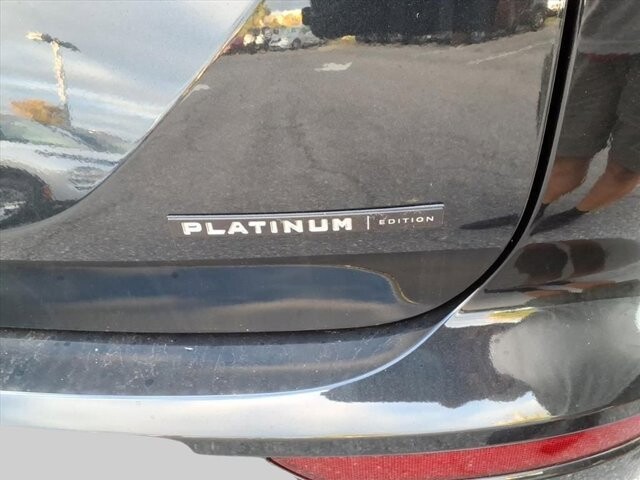 2025 Mitsubishi Outlander in Winchester, VA 22602 - 18104137 10