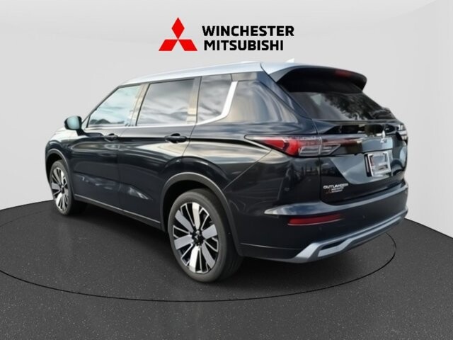 2025 Mitsubishi Outlander in Winchester, VA 22602 - 18104137 7