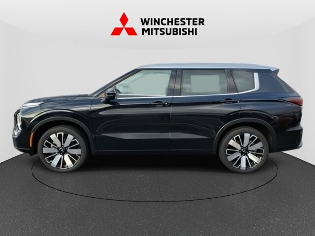 2025 Mitsubishi Outlander in Winchester, VA 22602 - 18104137 8