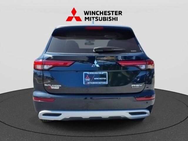 2025 Mitsubishi Outlander in Winchester, VA 22602 - 18104138 6