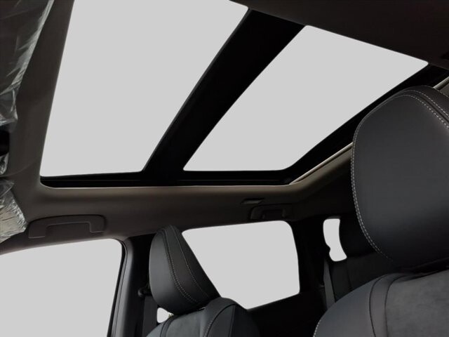 2025 Mitsubishi Outlander in Winchester, VA 22602 - 18104139 14