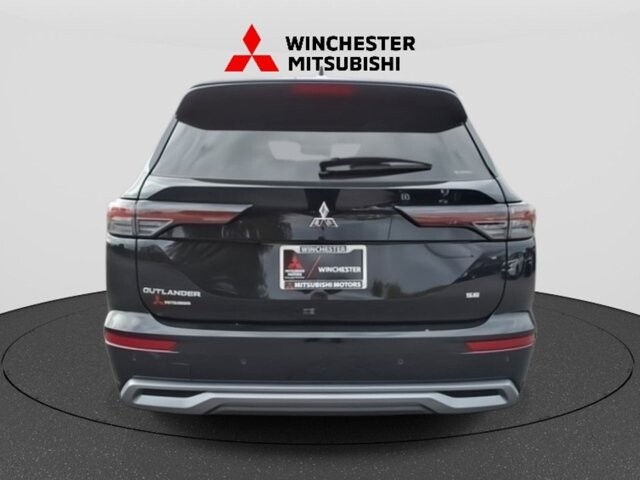 2025 Mitsubishi Outlander in Winchester, VA 22602 - 18104139 5