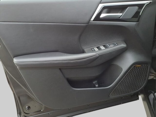 2025 Mitsubishi Outlander in Winchester, VA 22602 - 18104139 15