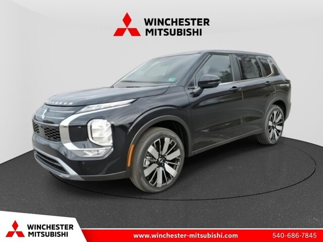2025 Mitsubishi Outlander in Winchester, VA 22602 - 18104139