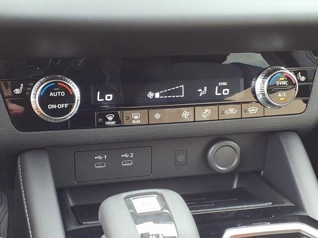 2025 Mitsubishi Outlander in Winchester, VA 22602 - 18104139 22