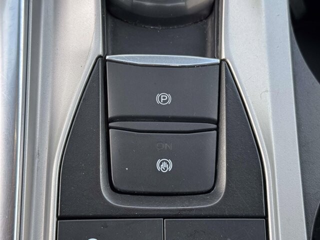 2023 Ford Explorer in Winchester, VA 22602 - 18104142 23