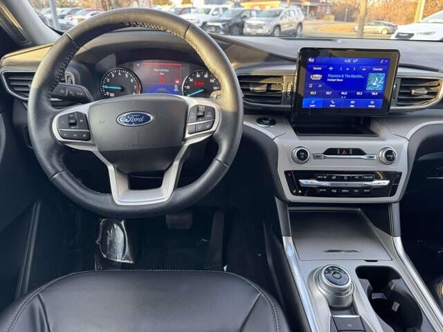 2023 Ford Explorer in Winchester, VA 22602 - 18104142 17