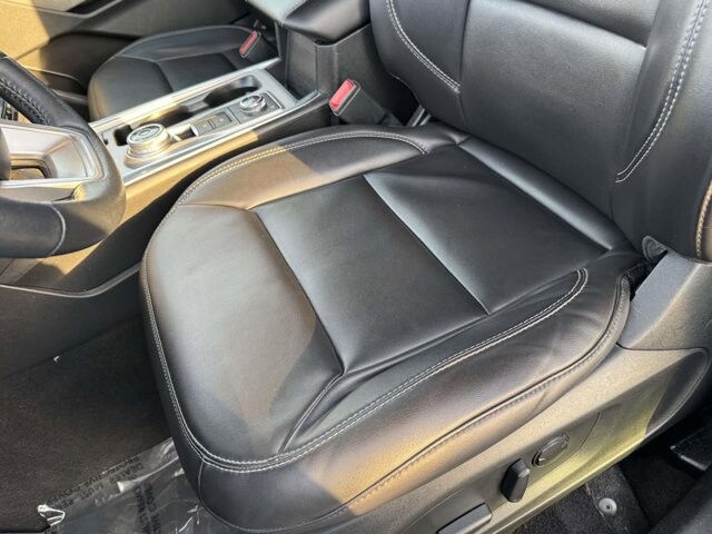 2023 Ford Explorer in Winchester, VA 22602 - 18104142 15